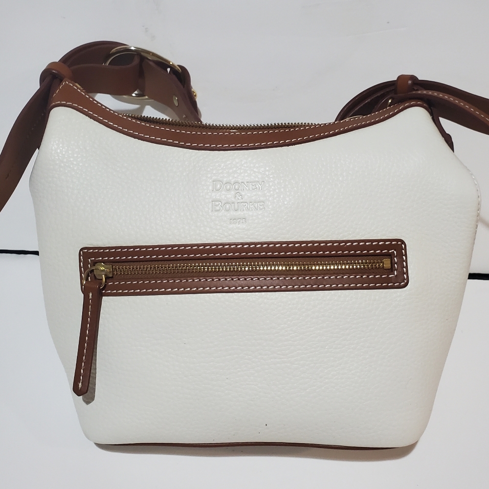 Dooney & Bourke